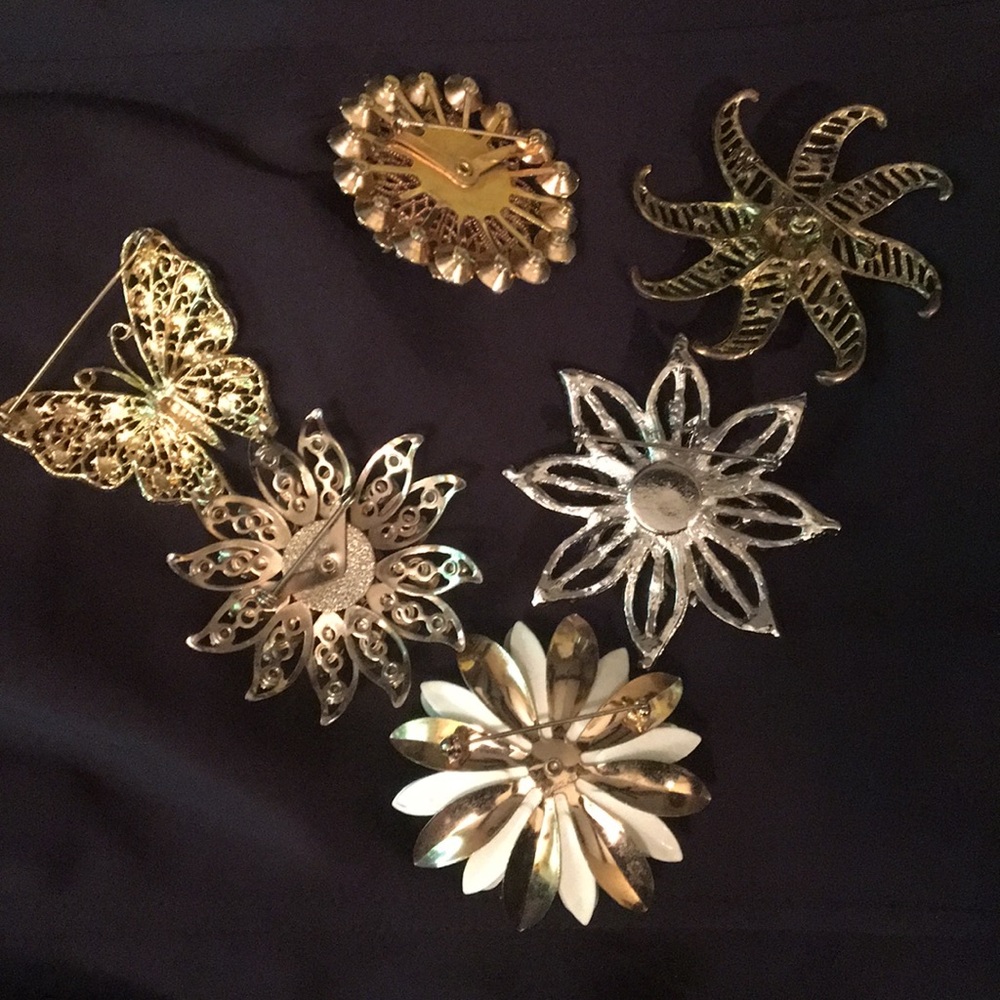 Vintage Brooch 6 Piece Bundle - Picture 2 of 5